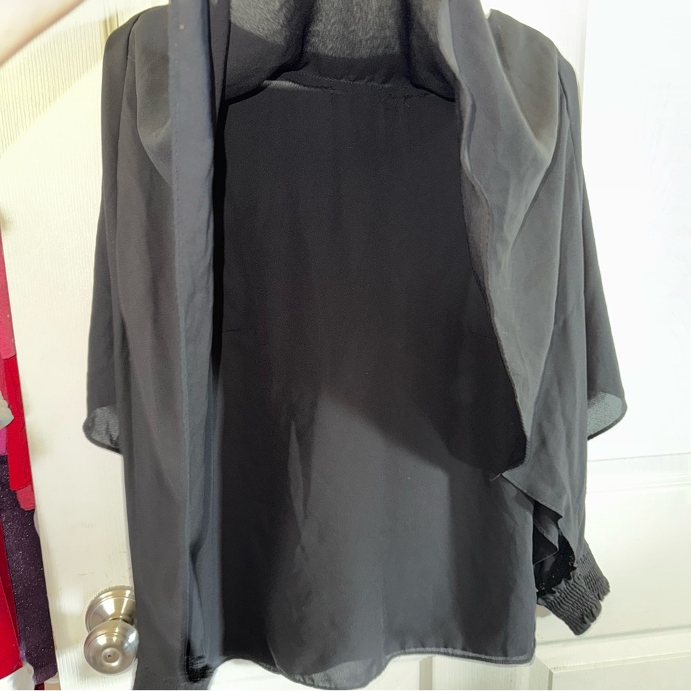 Elegant Black Women's Top - Picture 3 of 5